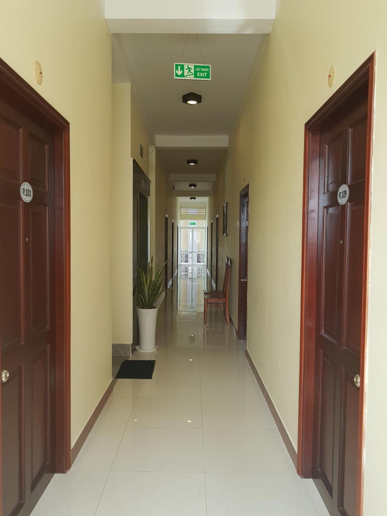 Hostel Dang Loi ホステルダンロイ Chau Doc Exteriér fotografie