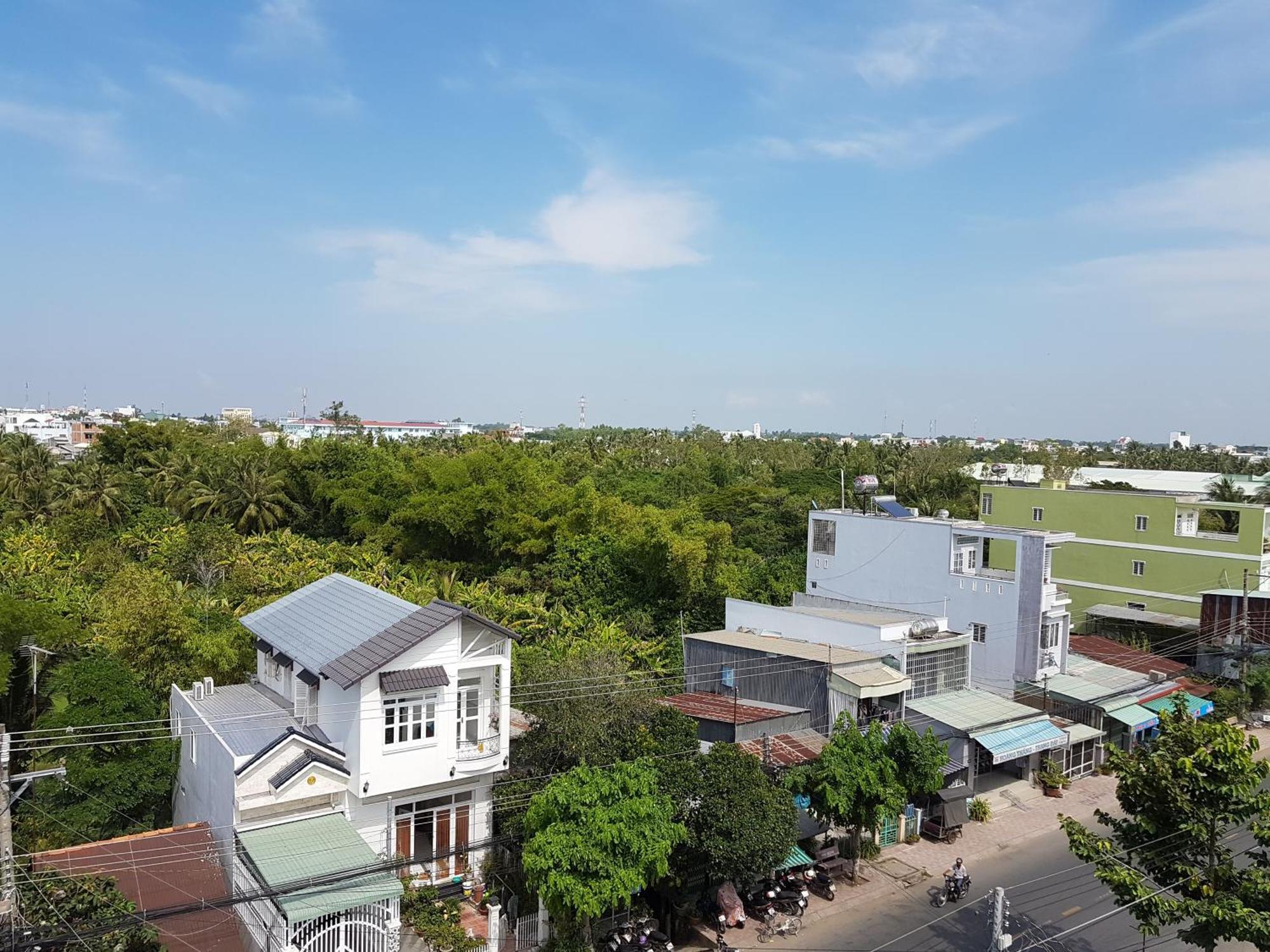Hostel Dang Loi ホステルダンロイ Chau Doc Exteriér fotografie
