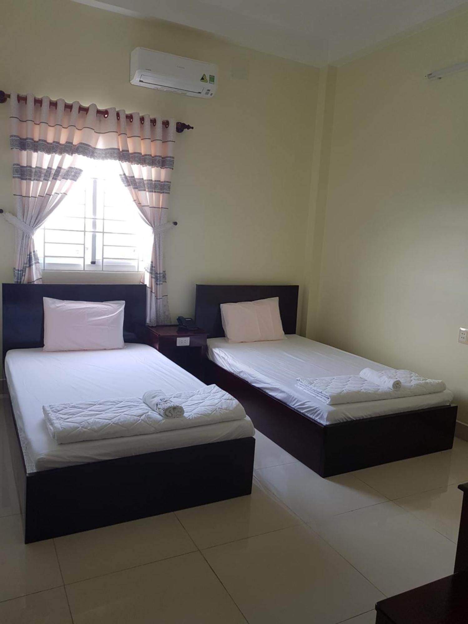 Hostel Dang Loi ホステルダンロイ Chau Doc Exteriér fotografie