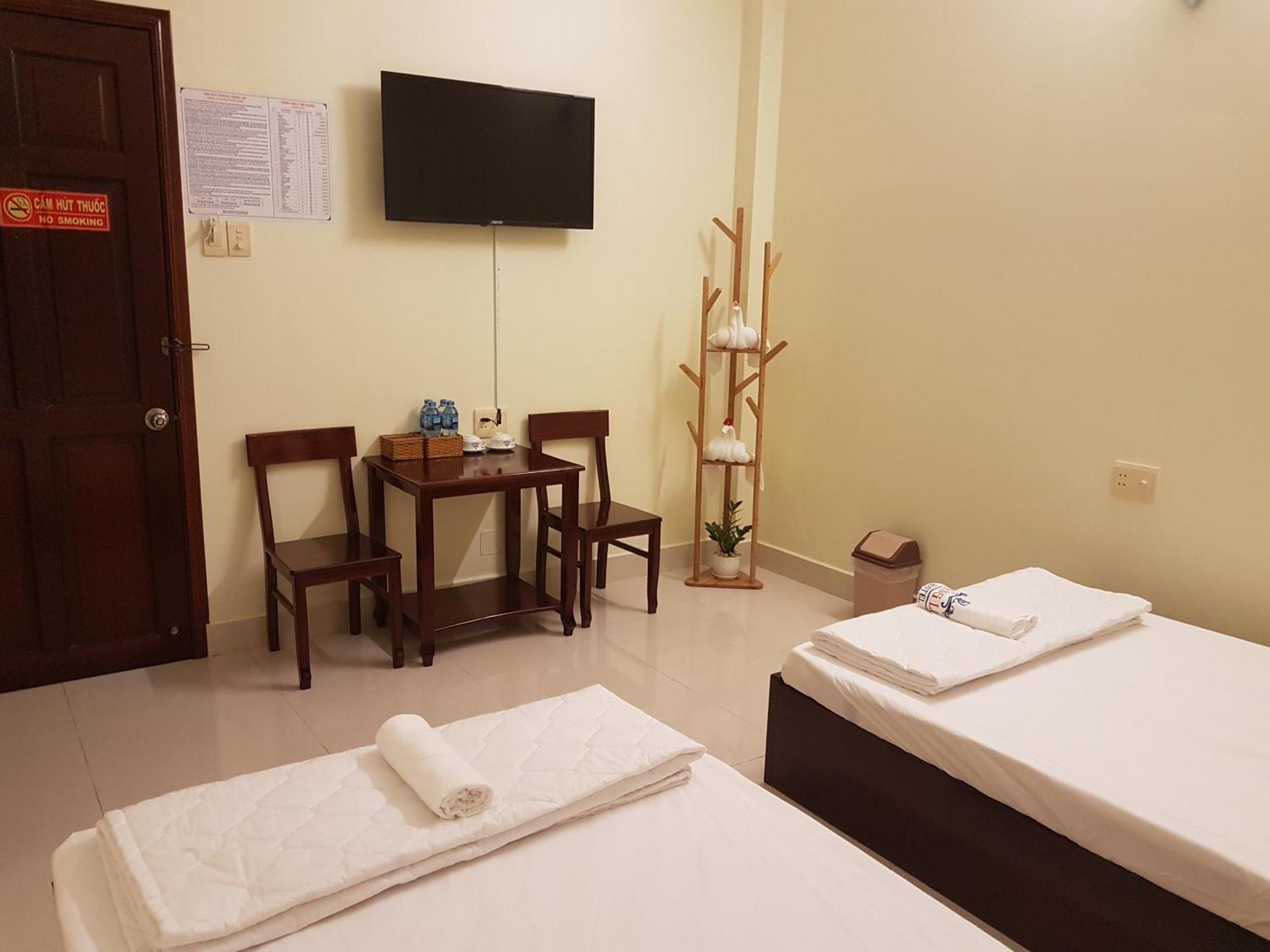 Hostel Dang Loi ホステルダンロイ Chau Doc Exteriér fotografie