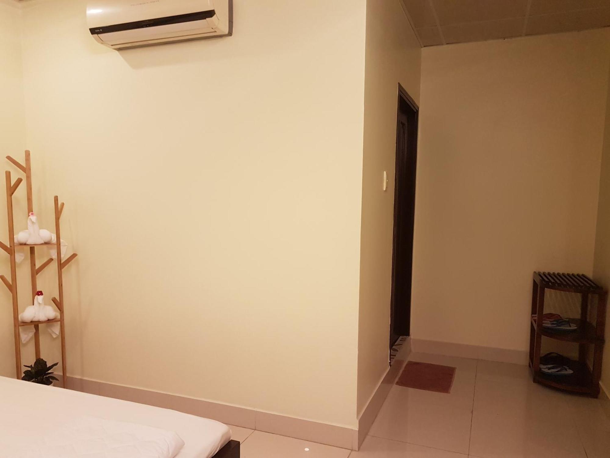 Hostel Dang Loi ホステルダンロイ Chau Doc Exteriér fotografie