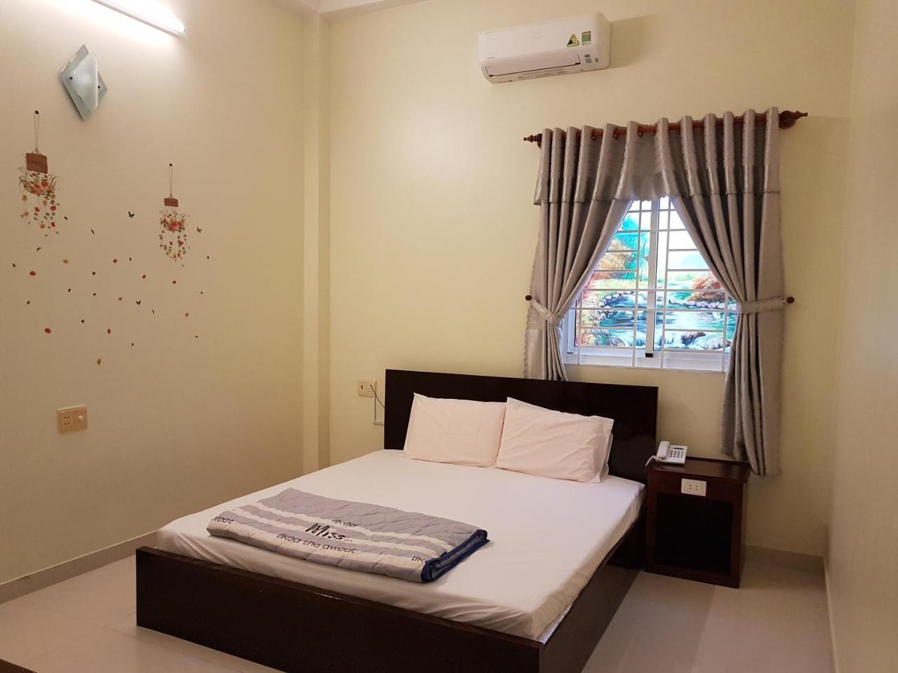 Hostel Dang Loi ホステルダンロイ Chau Doc Exteriér fotografie